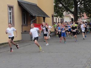 9. Alagastlauf am 18.09.2016 in Gau-Algesheim / Start über 5Km