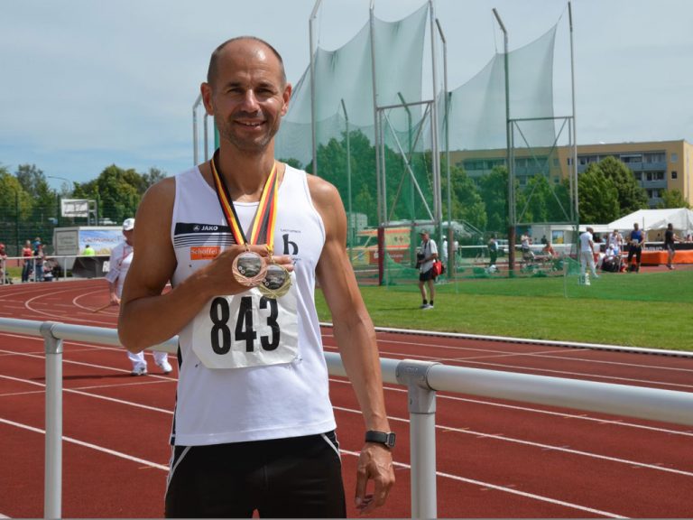 Gold und Bronze für TSG „Sprint-Ass“ Steffen Behr bei Senioren DM
