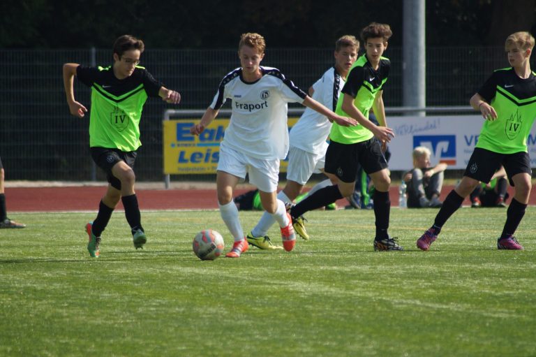 Fußball-B1-Junioren 14:0 gegen Dietersheim