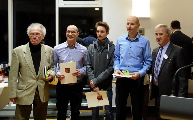 TSG-Leichtathleten von Landrat Claus Schick geehrt