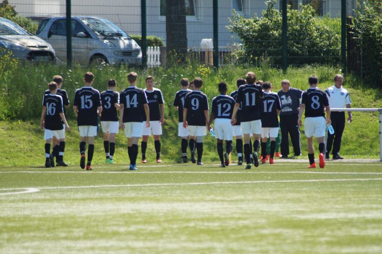 B1-Junioren nach 9:0 in Bingen fast am Ziel