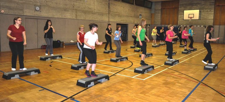 Easy-Step-Aerobic – Fitness mit Spaßfaktor auch für Einsteiger!