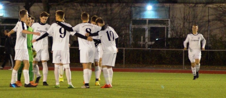 Fußball A1-Jugend: Trotz schlechtester Saisonleistung 3:1 gewonnen in Nieder-Olm
