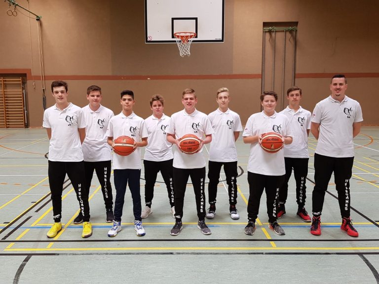 Basketball U18m: neues Outfit zum Auftakt