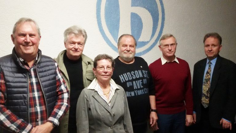 Neue Ehrenmitglieder: fünf auf einen Streich