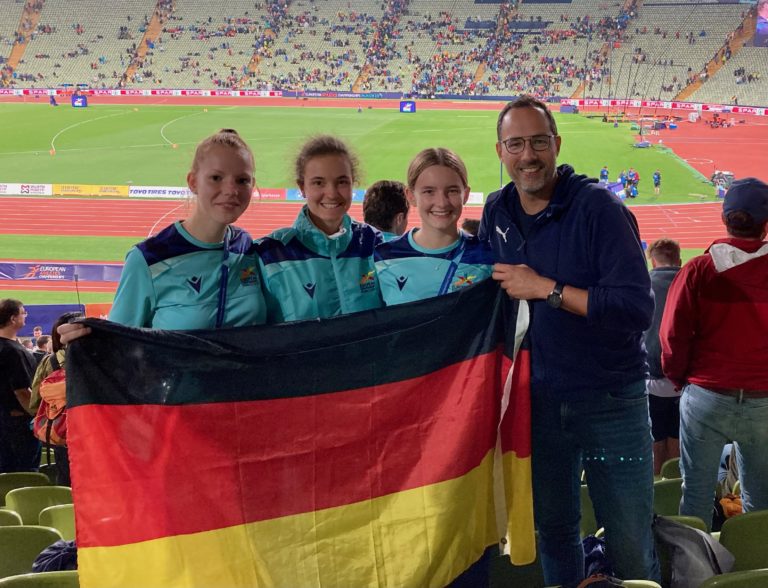 TSG-Volunteers feiern deutsche Leichtathleten