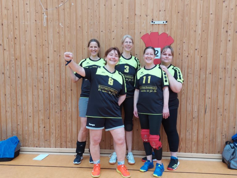 Indiaca-Damen holen fulminanten 2. Platz in Edenkoben